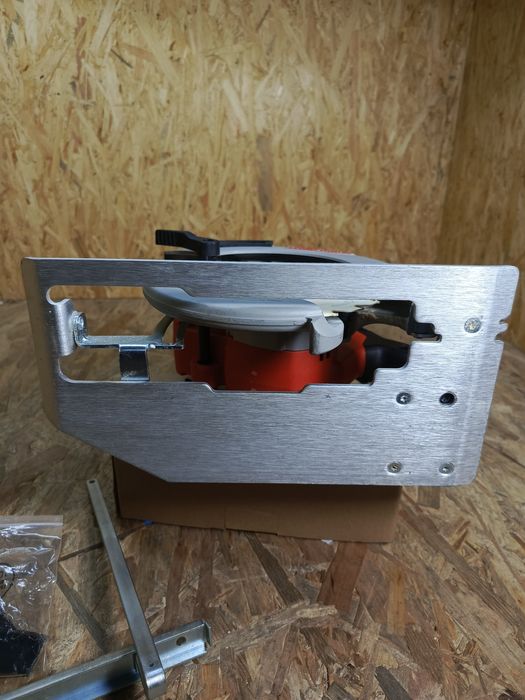 Pilarka tarczowa Milwaukee m18 blcs66