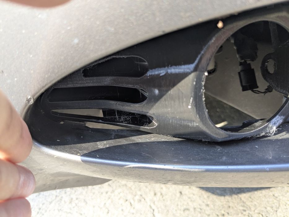 Корпус протитуманної фари BMW E65