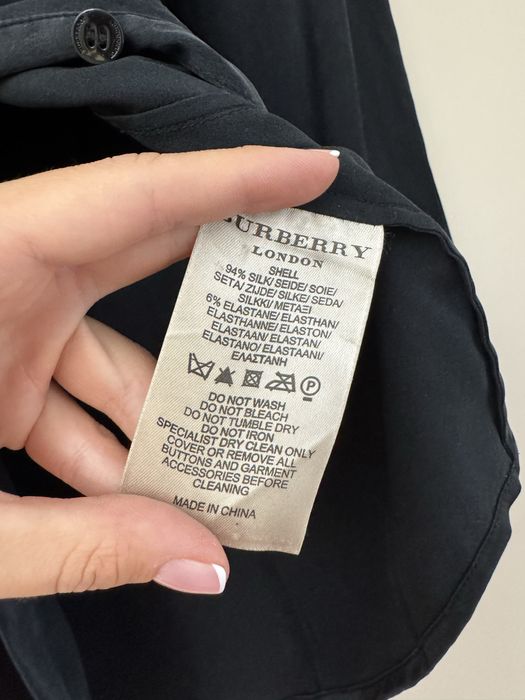 Блуза Burberry S-M шовкова