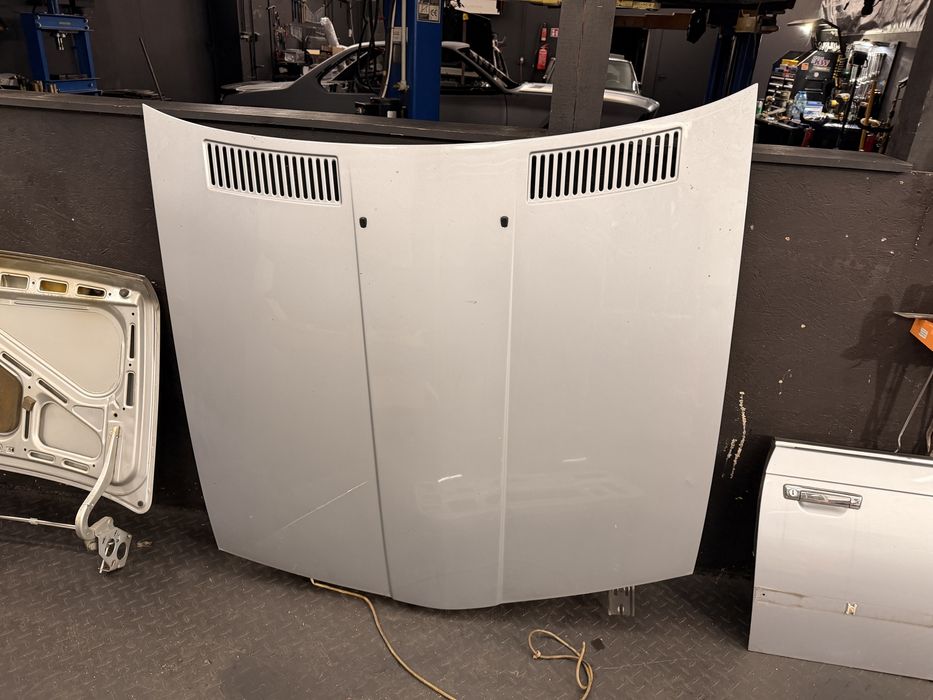 Maska pokrywa silnika BMW E24 635CSi 628CSi CS1 srebrna wysyłka Warsza