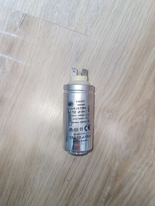 Kondensator silnika 12uF 425V Ducati Energia pralka suszarka