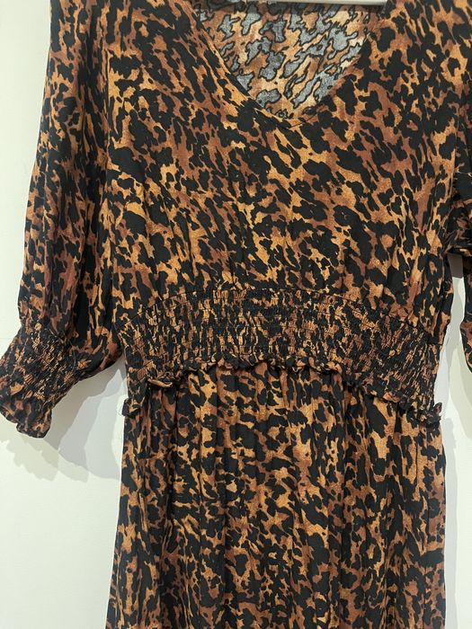 Sukienka, midi, panterka , rozm L