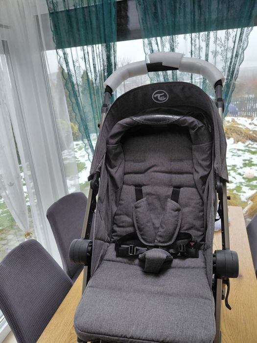 Nowa spacerówka  wózek twistshake szara