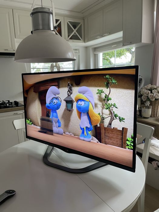 Telewizor smart tv LG 42”
