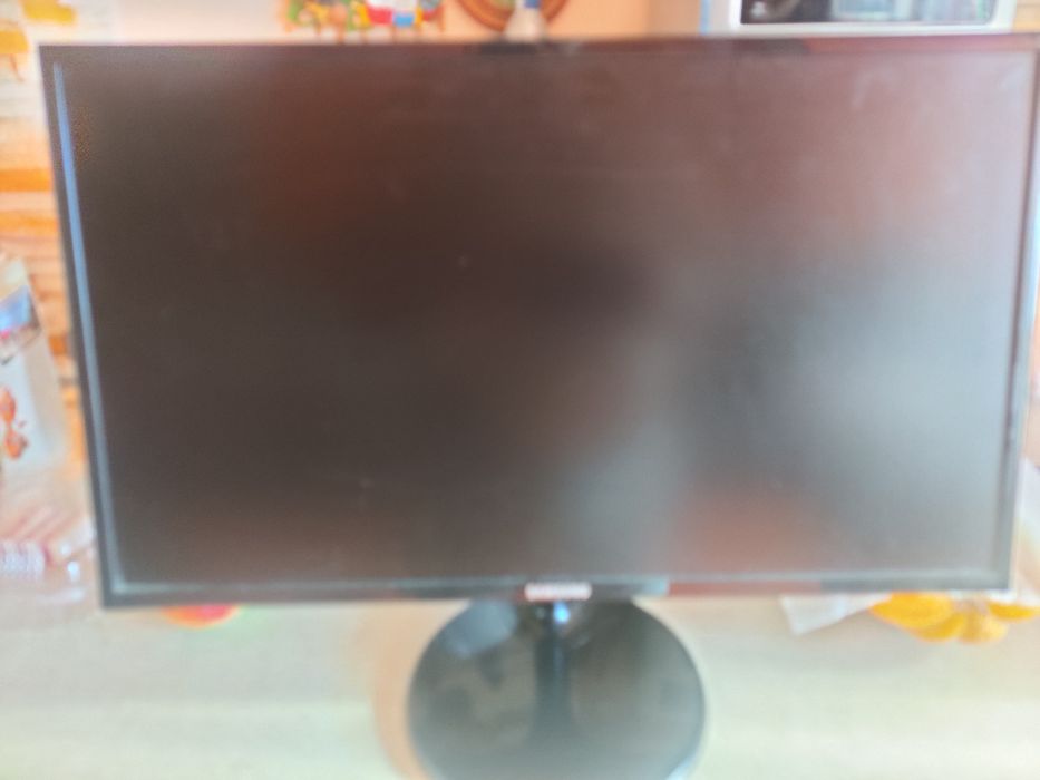 Монітор Самсунг 24