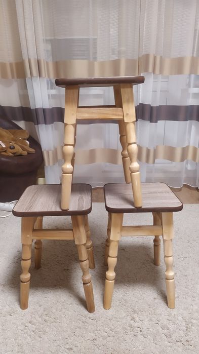 Стол кухонный, раскладной, табуреты