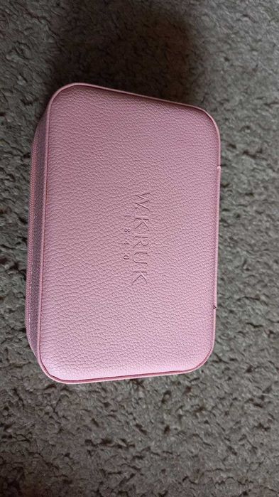 Szkatułka na biżuterię marki W.Kruk