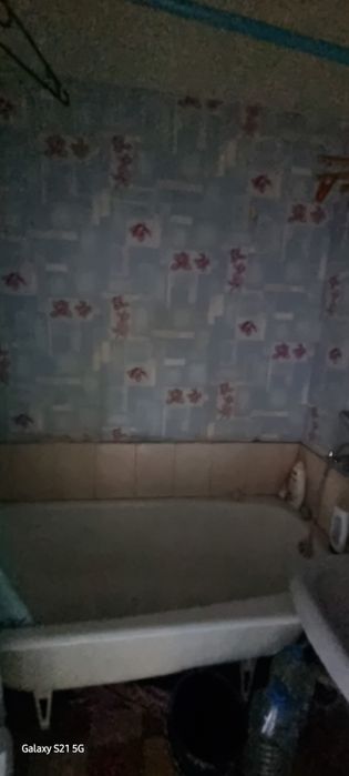 Продам 2х кімнатну квартиру проспект Червоної Калини 7