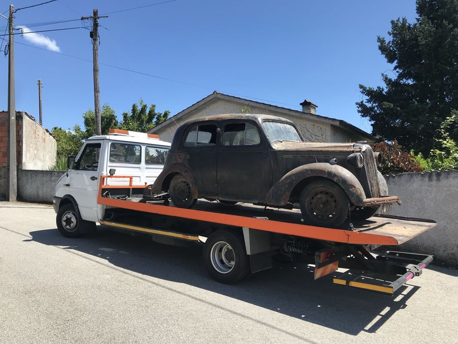 Servico de reboque / transporte de veiculos