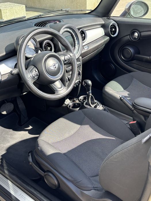 Mini Cooper D Cabrio automatico
