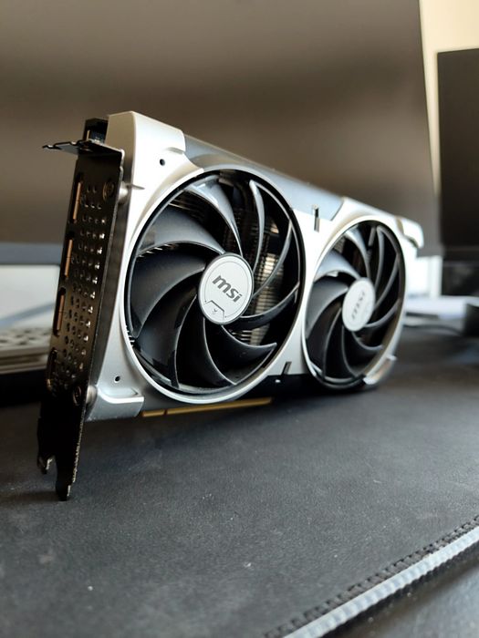 RTX 5060 8GB da MSI