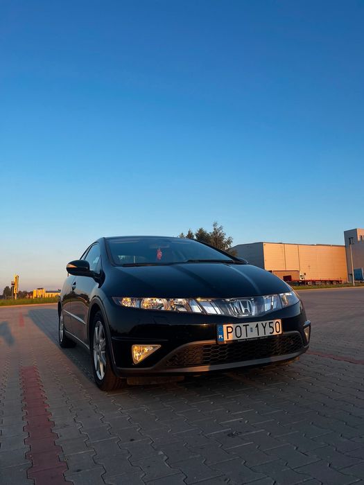 Honda Civic VIII 1.8 140 KM