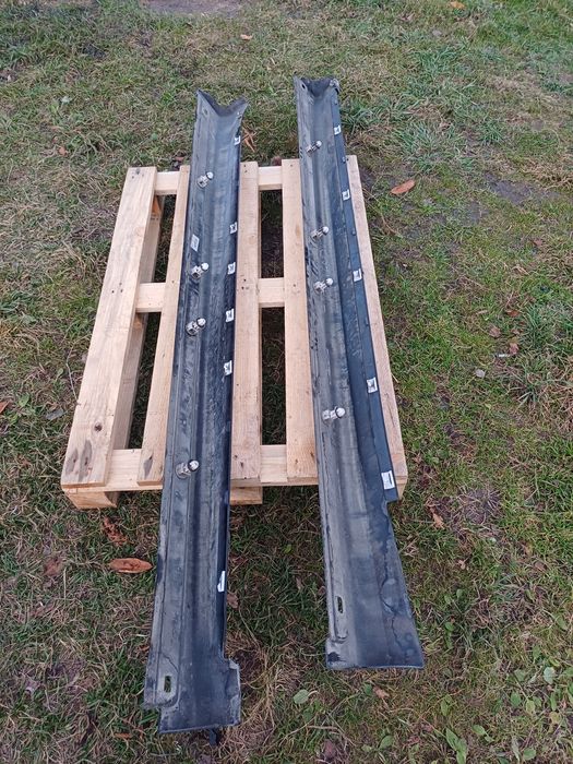 Mercedes B-Class W245 пластикові накладки на пороги