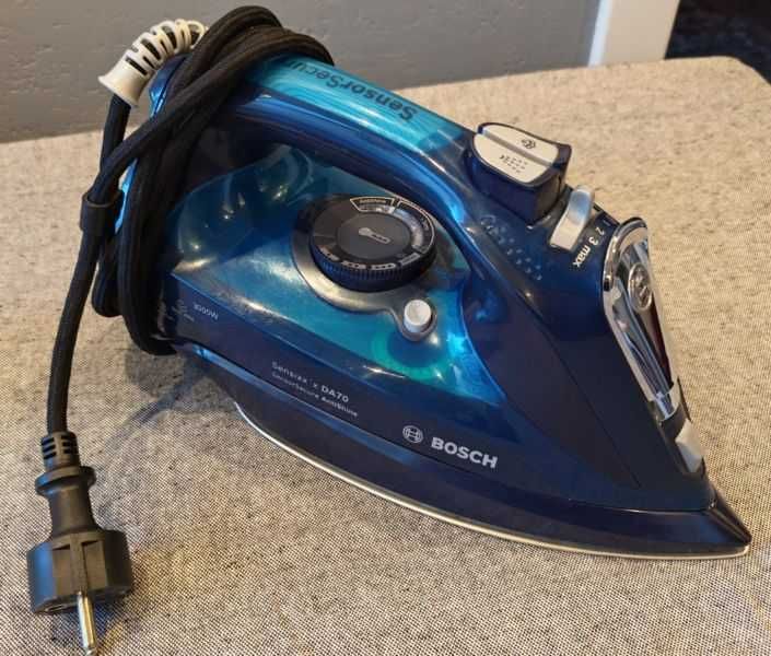 Żelazko parowe Bosch Sensixx'x DA70 SensorSecure 3000W | i-Temp