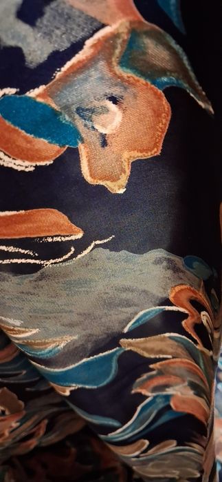 Piekny Materiał na sukienkę bluzkę