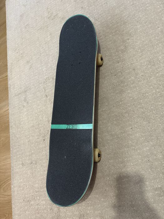 Skate profissional menos de metade do preço