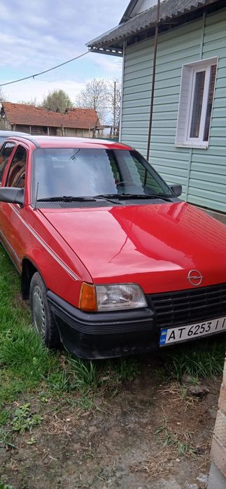 Продаю опель кадет