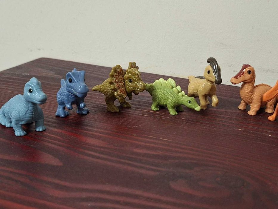 Динозаври кіндер