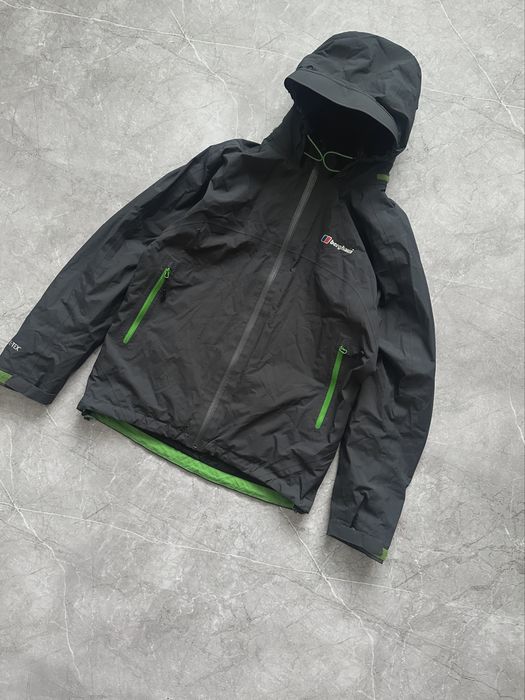 Мужская куртка Berghaus gore tex.
