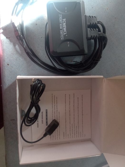 TCNEWCL Przełącznik KVM USB HDMI, Obsługuje 2 Porty Komputer
