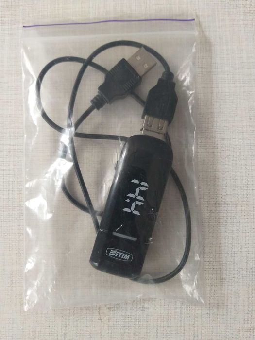Модем Huawei 3G E1820 + microCD на 1 gb