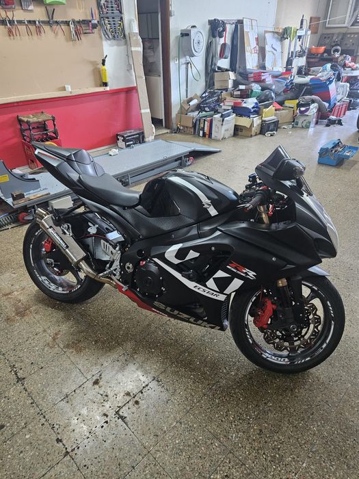 Suzuki Gsxr1000 k7