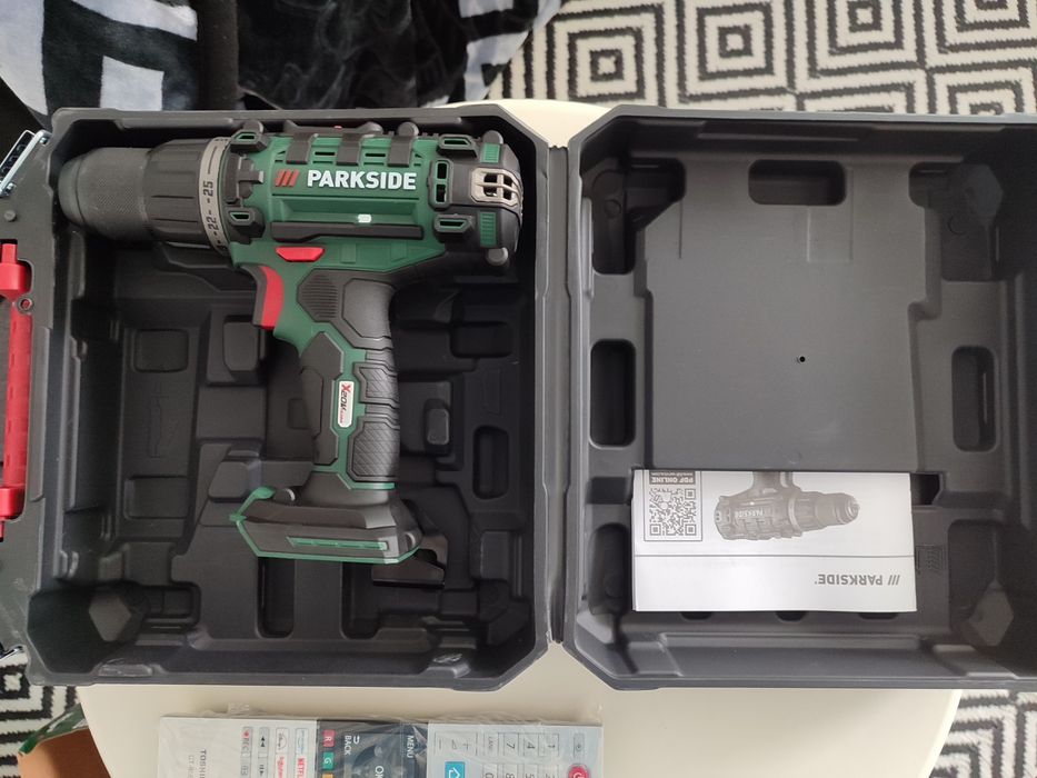 Шуруповёрт ,дрель