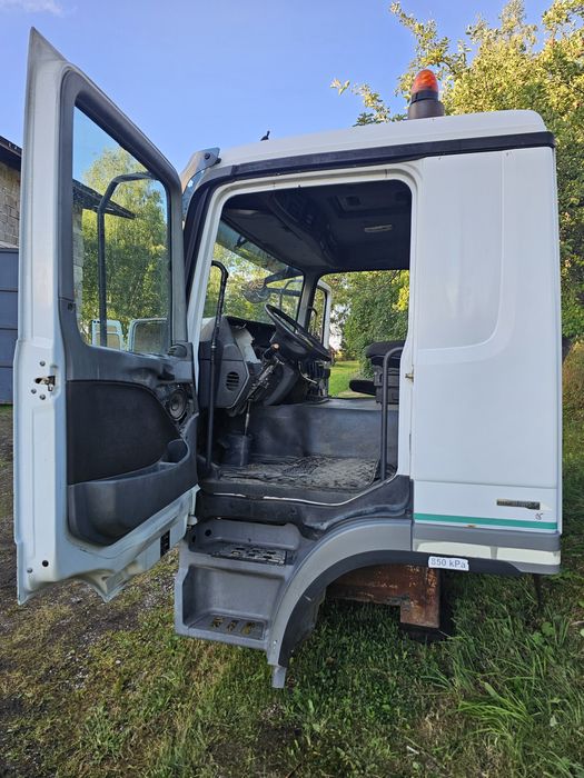 Kabina Mercedes benz Actros mp3 / mp2 niska  budowlana.