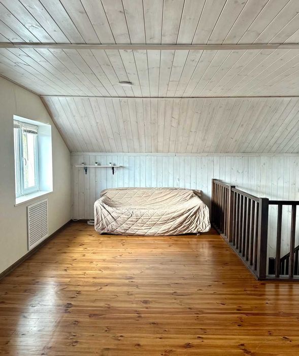 Продаж будинку в Іванковичах — 165 м², 8 соток, гараж