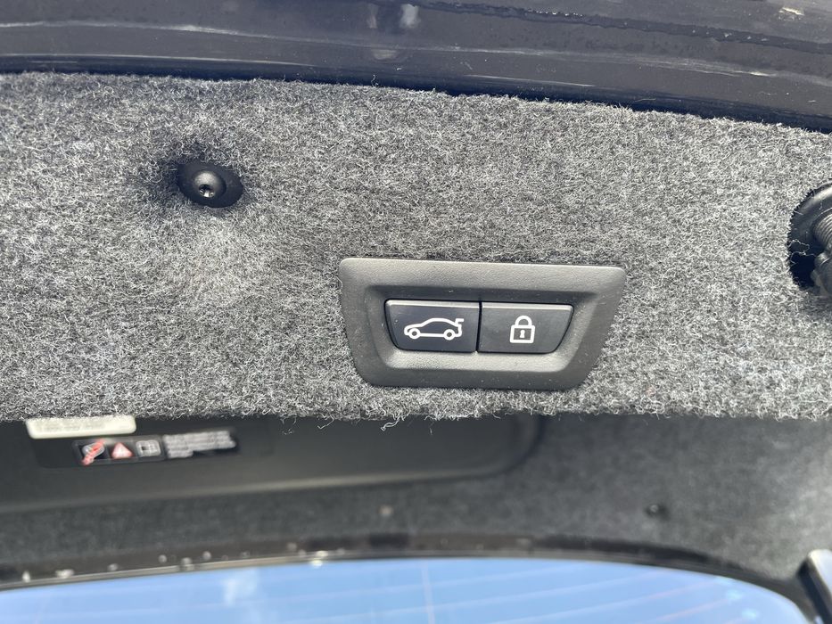 В Продажі BMW F10 2015 рік