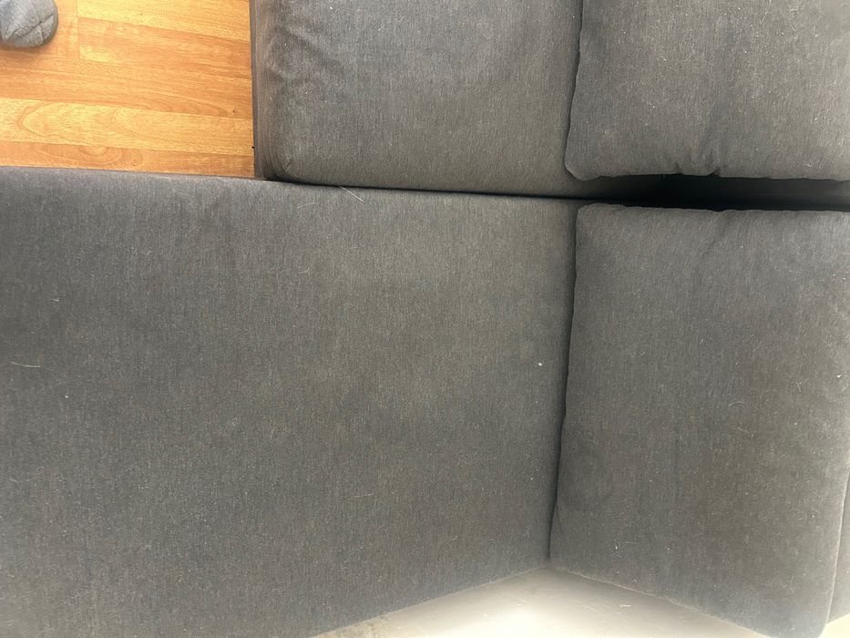 Sofá cama com arrumação