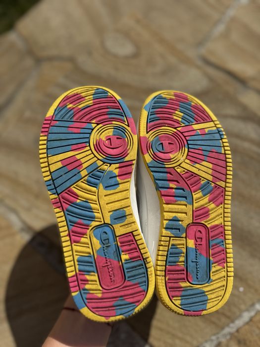 Білі кеди для дівчинки Champion