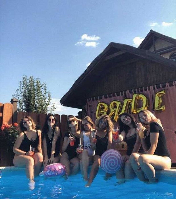 Будинок подобово для святкувань на 10 осіб  з сауною, 5км до Львова