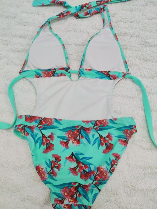 Купальник цельный 134 - 146 см