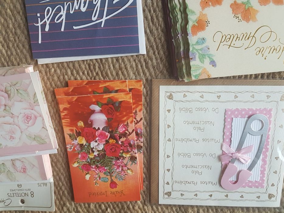 102 Postais e cartões novos com envelopes