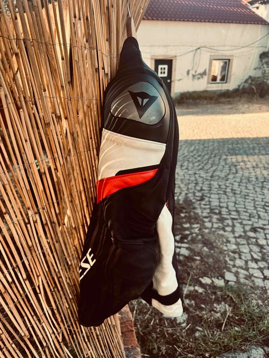 Casaco Mota Dainese em Pele – Racing / Desportivo