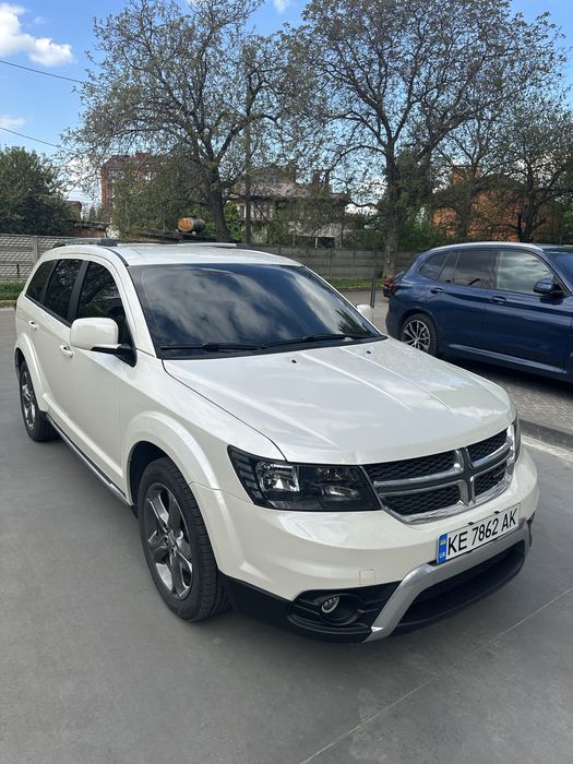 Продам Dodge Journey 2.4 Crossroad