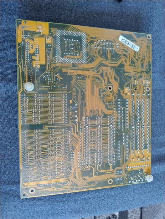 Płyta pod socket 7 (opis)