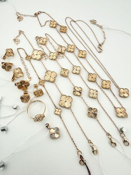 Прикраси у стилі «Van Cleef»