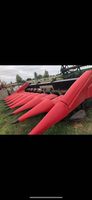 продам кукурузну жатку 8/70