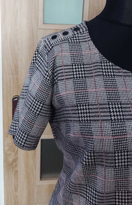 Sukienka, krata, guziki, Esmara, L