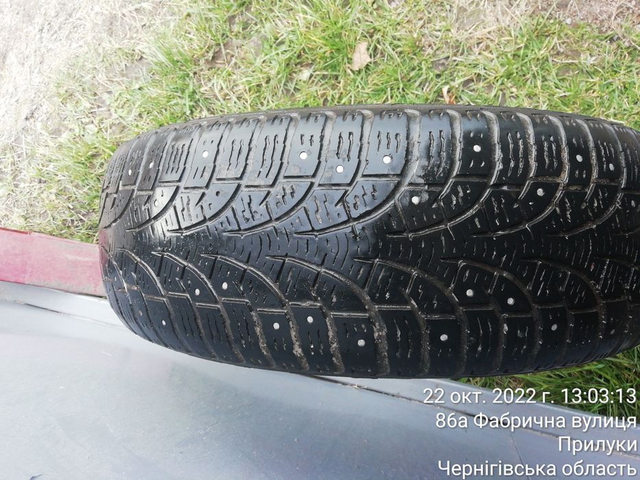 Продам зимню резину Pirelli 185/65R15 1шт. 200 грн.