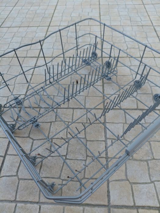 Cesto inferior para máquina da loiça