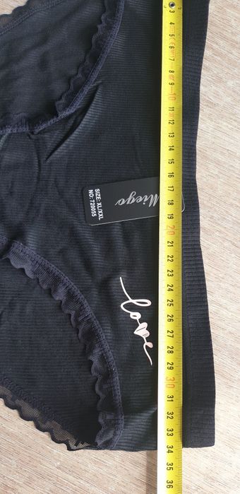 4×figi damskie XL