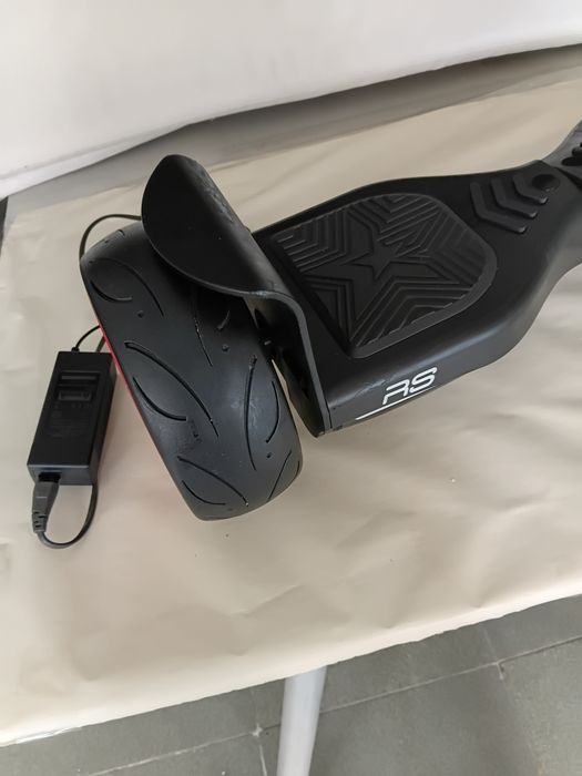 Hoverboard Whinck RS (skate elec. 2 rodas) não  carrega