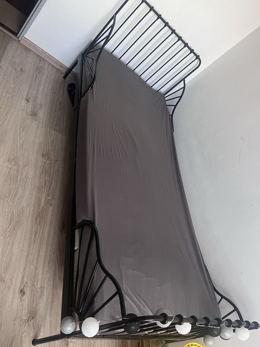 Łozko ikea mozna je zmniejszac