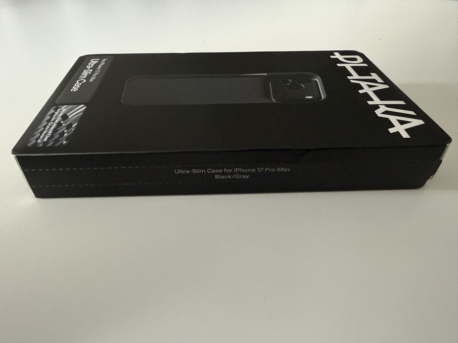 Nowy karbon case iPhone 17 Pro Max