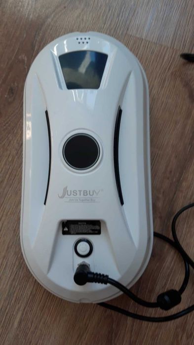 Robot do mycia okien