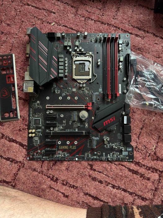 Супер цена 1499 грн! Материнская Плата: MSI MPG Z390 Gaming Plus - LGA1151