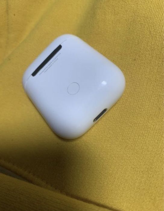 Etui Case Airpods 2 Stan idealny